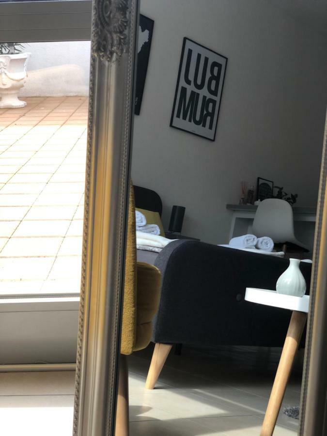Dream Apartments Мостар Экстерьер фото